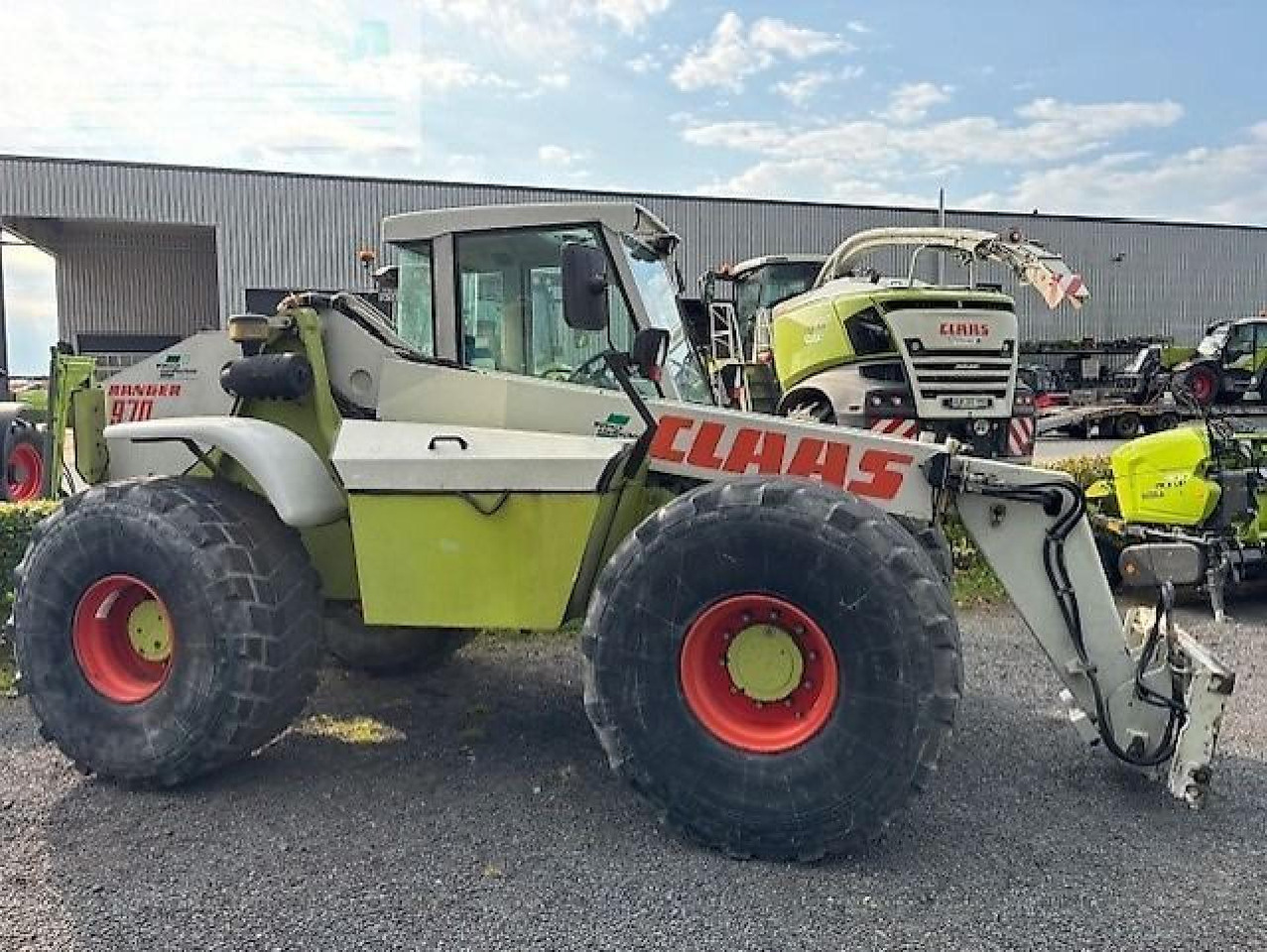 CLAAS ranger 970 - Chariot télescopique: photos 5 CLAAS ranger 970 - Chariot télescopique: photos 5