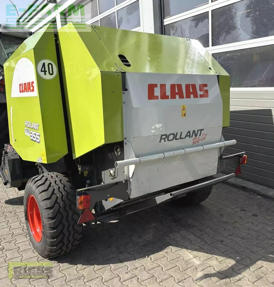 CLAAS rollant 355 roto cut - Presse à balles cubiques: photos 3 CLAAS rollant 355 roto cut - Presse à balles cubiques: photos 3