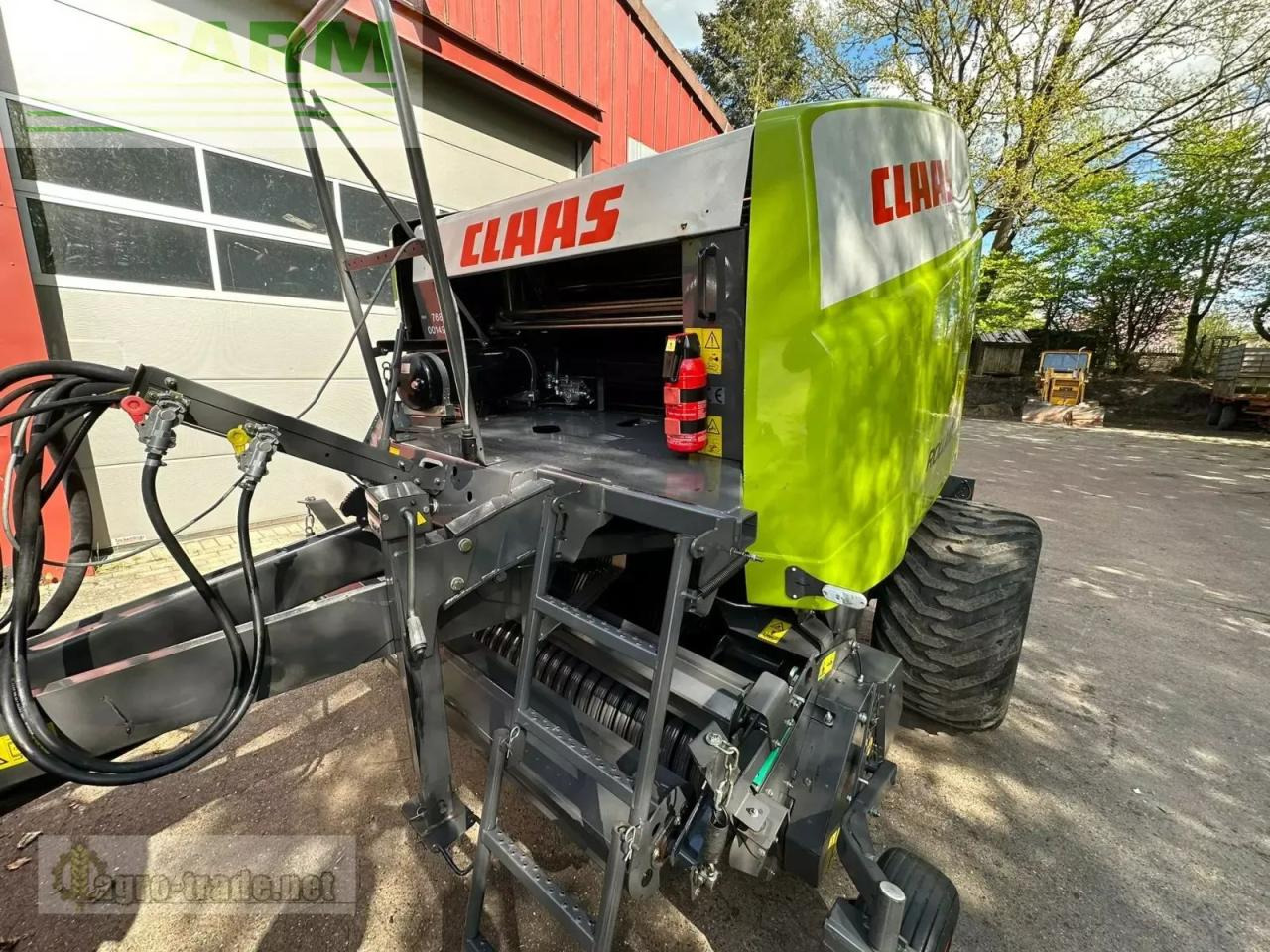 CLAAS rollant 454 rc - Presse à balles cubiques: photos 4 CLAAS rollant 454 rc - Presse à balles cubiques: photos 4