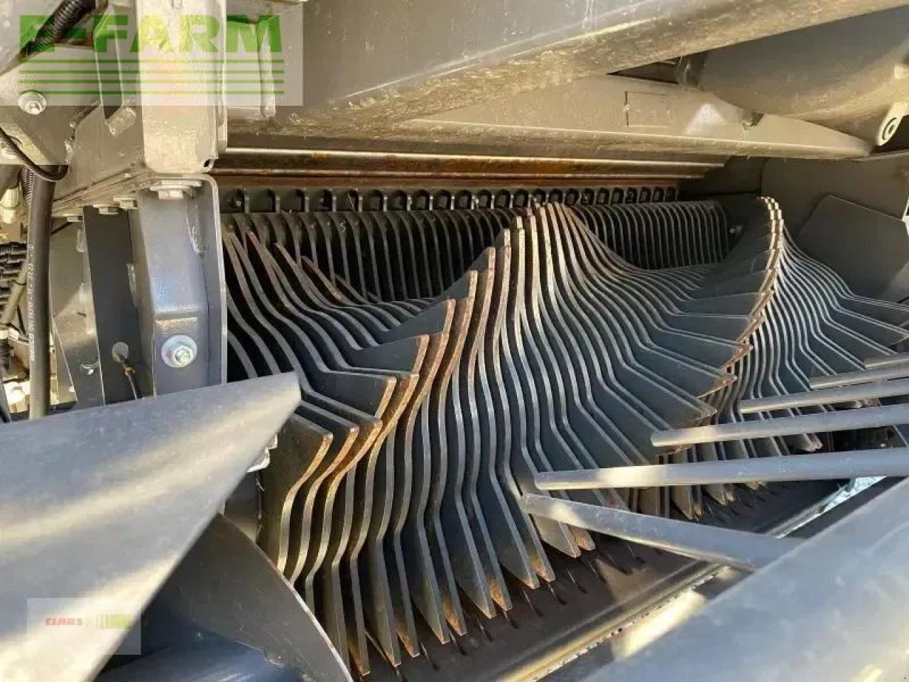 CLAAS rollant 454 rc uniwrap - Presse à balles cubiques: photos 5 CLAAS rollant 454 rc uniwrap - Presse à balles cubiques: photos 5