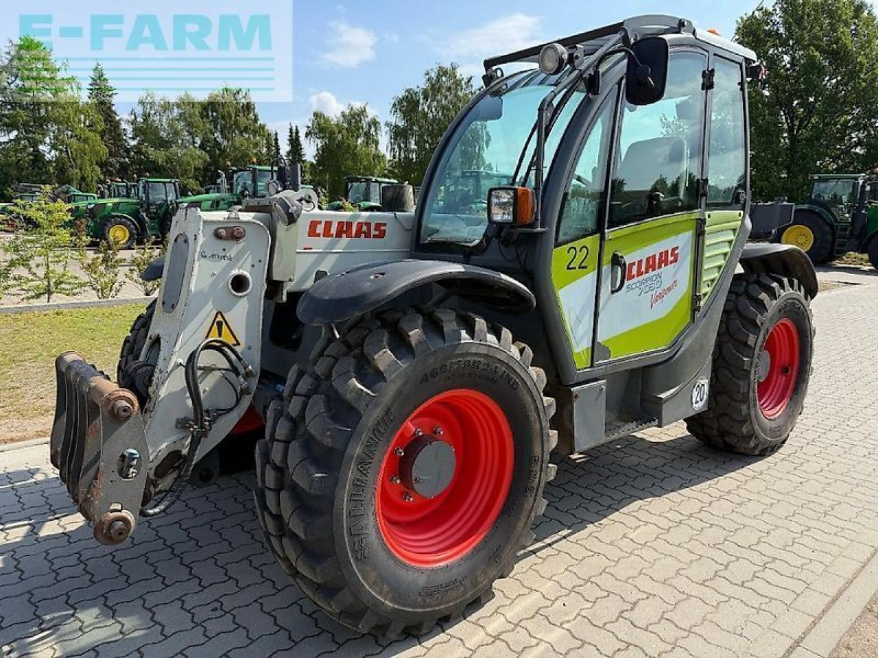 CLAAS scorpion 7030 - Chariot télescopique: photos 1 CLAAS scorpion 7030 - Chariot télescopique: photos 1