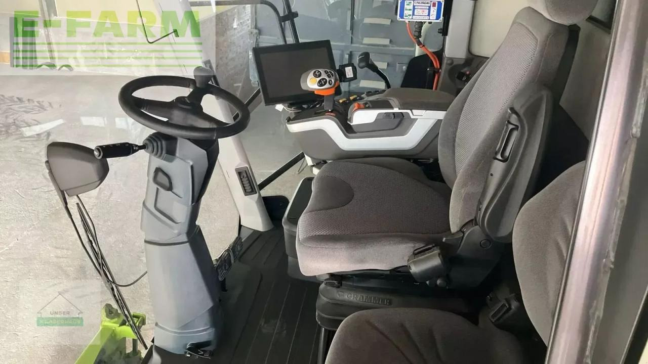 CLAAS tucano 560 montana - Moissonneuse-batteuse: photos 2 CLAAS tucano 560 montana - Moissonneuse-batteuse: photos 2