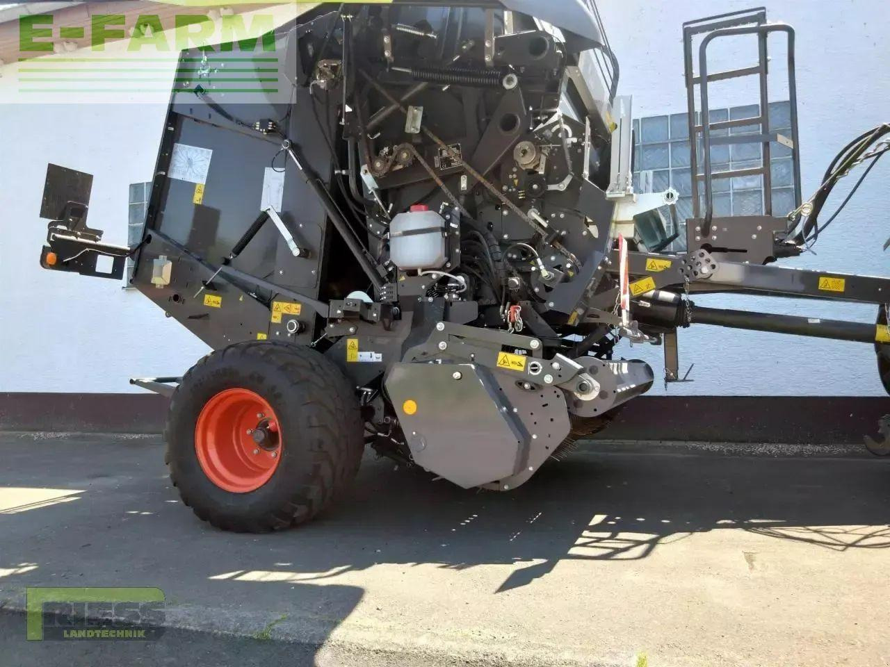 Presse à balles cubiques CLAAS variant 580 rc pro: photos 11