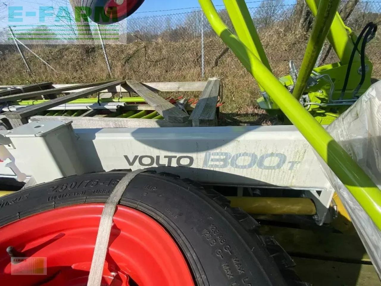 CLAAS volto 1300 t - Faneuse: photos 5 CLAAS volto 1300 t - Faneuse: photos 5