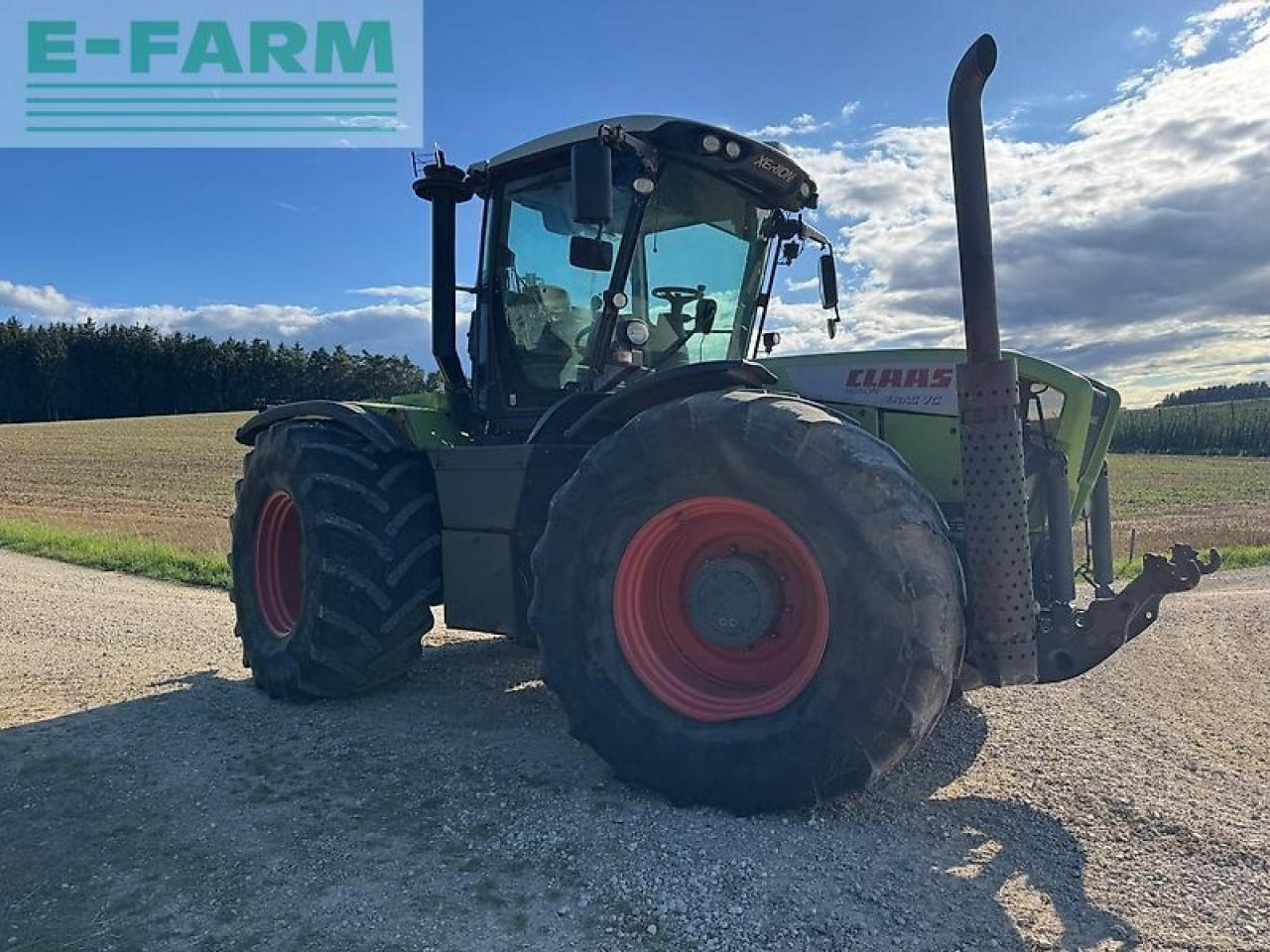 CLAAS xerion 3800 vc - Tracteur agricole: photos 3 CLAAS xerion 3800 vc - Tracteur agricole: photos 3