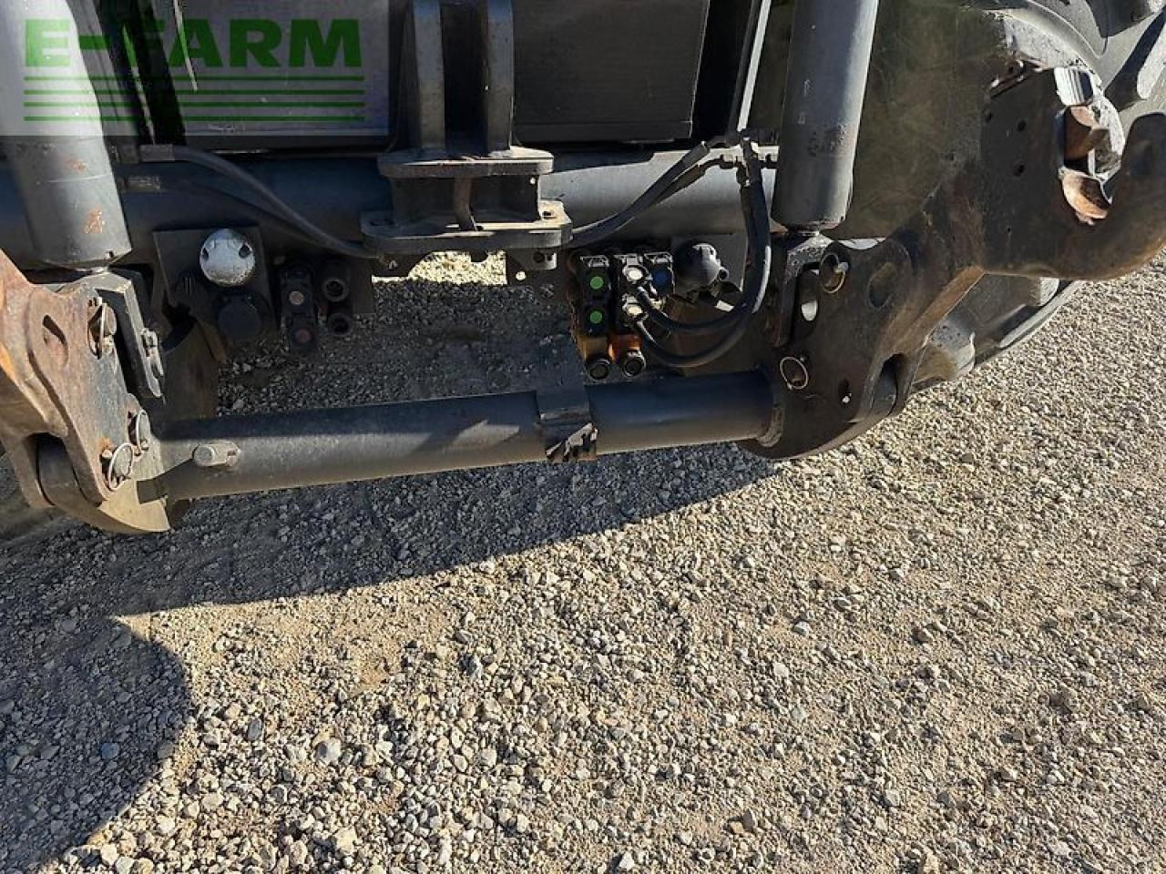 CLAAS xerion 3800 vc - Tracteur agricole: photos 4 CLAAS xerion 3800 vc - Tracteur agricole: photos 4