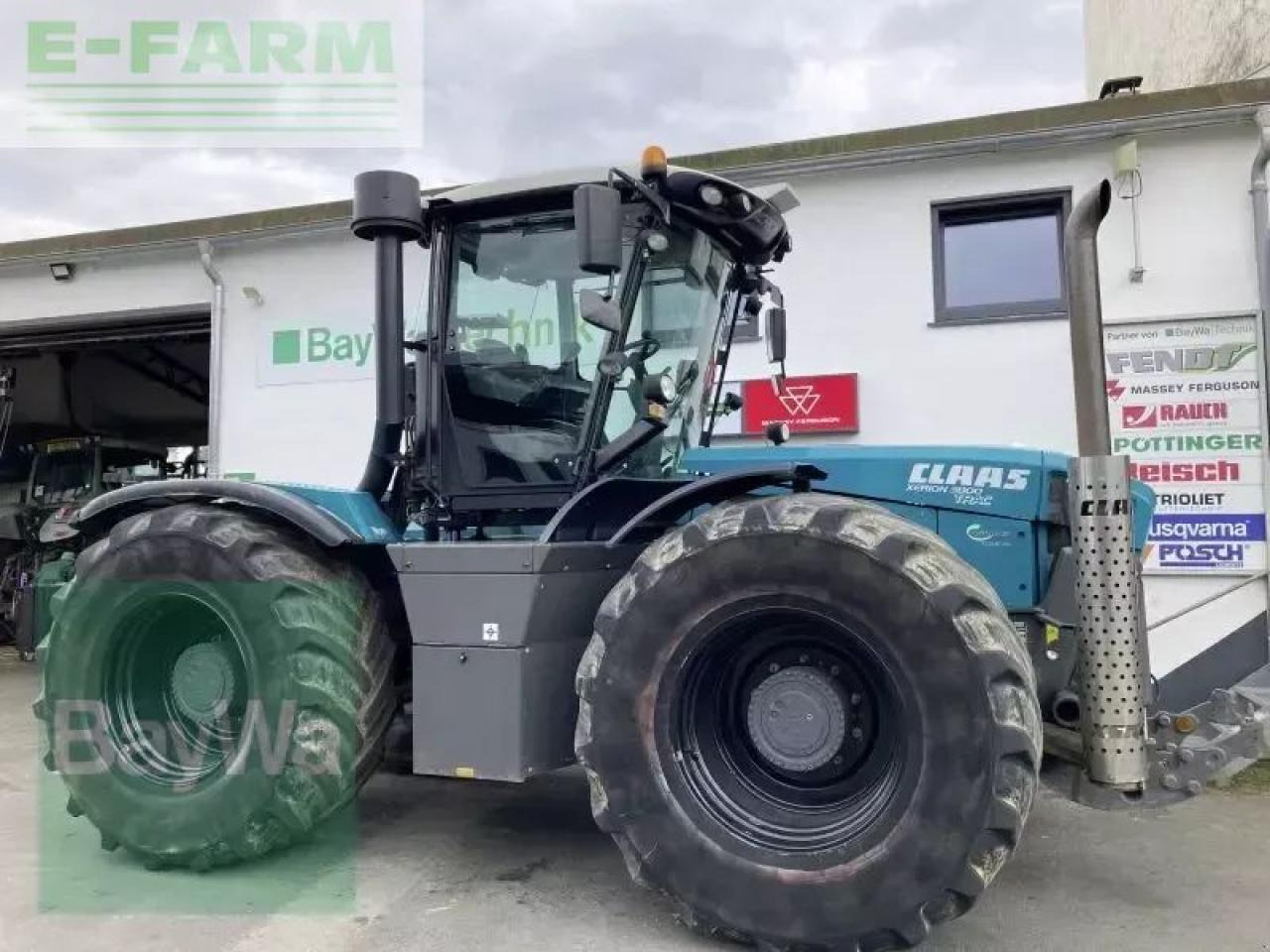 CLAAS xerion 3800 vc - Tracteur agricole: photos 1 CLAAS xerion 3800 vc - Tracteur agricole: photos 1