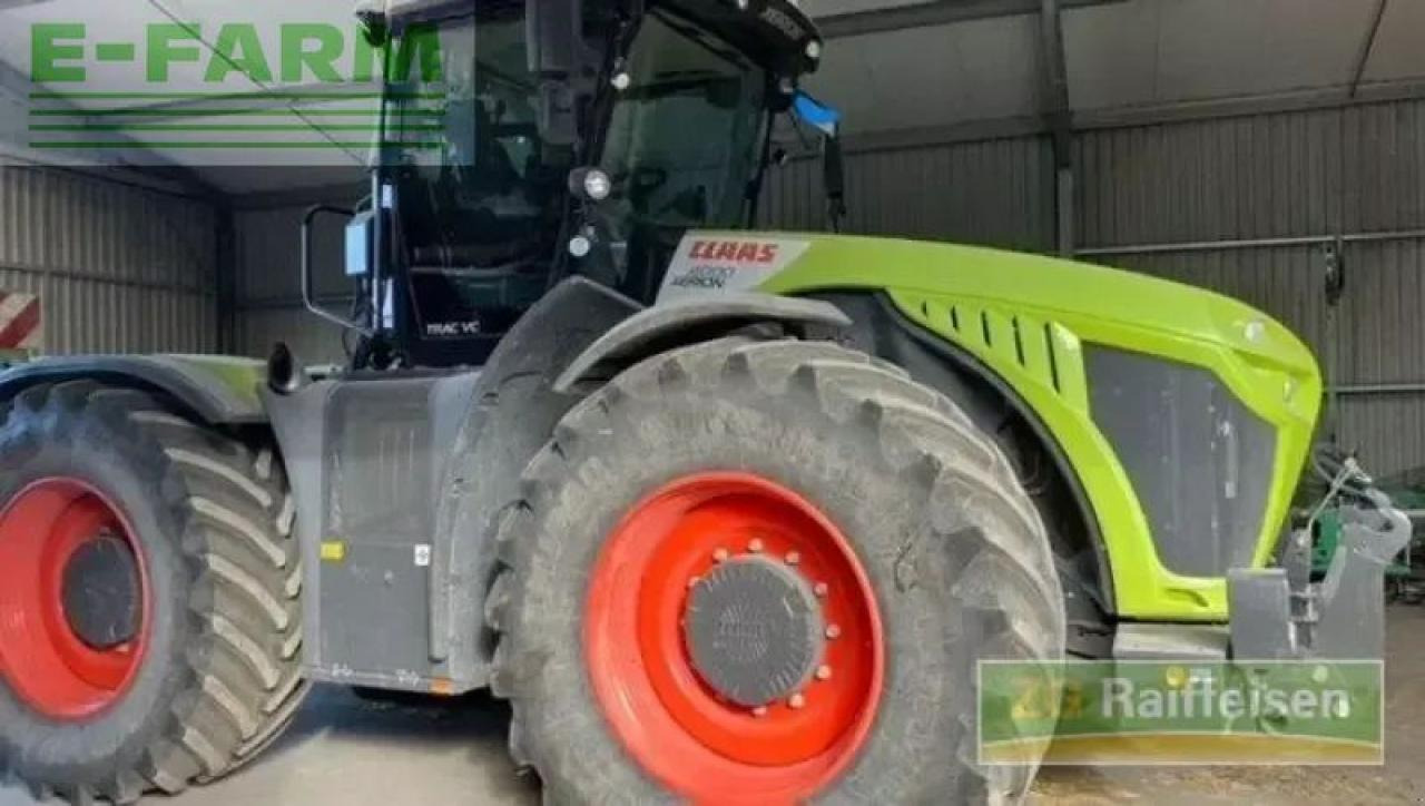 CLAAS xerion 4000 trac vc TRAC VC - Tracteur agricole: photos 2 CLAAS xerion 4000 trac vc TRAC VC - Tracteur agricole: photos 2