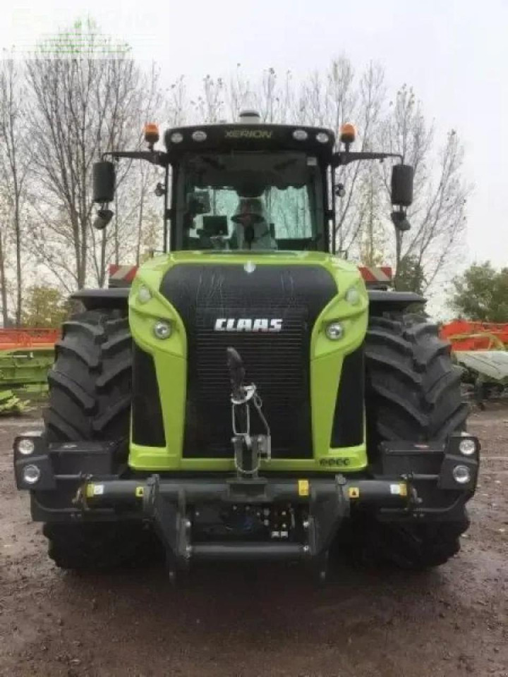 CLAAS xerion 4200 trac vc TRAC VC - Tracteur agricole: photos 3 CLAAS xerion 4200 trac vc TRAC VC - Tracteur agricole: photos 3