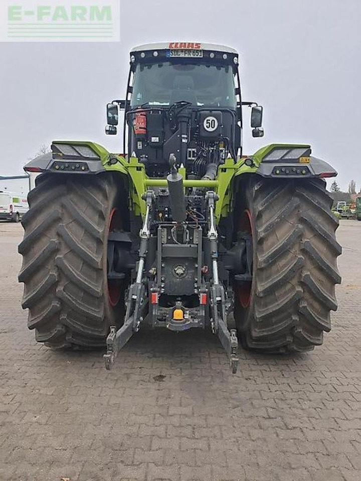 CLAAS xerion 4200 trac vc + rtk TRAC VC - Tracteur agricole: photos 5 CLAAS xerion 4200 trac vc + rtk TRAC VC - Tracteur agricole: photos 5