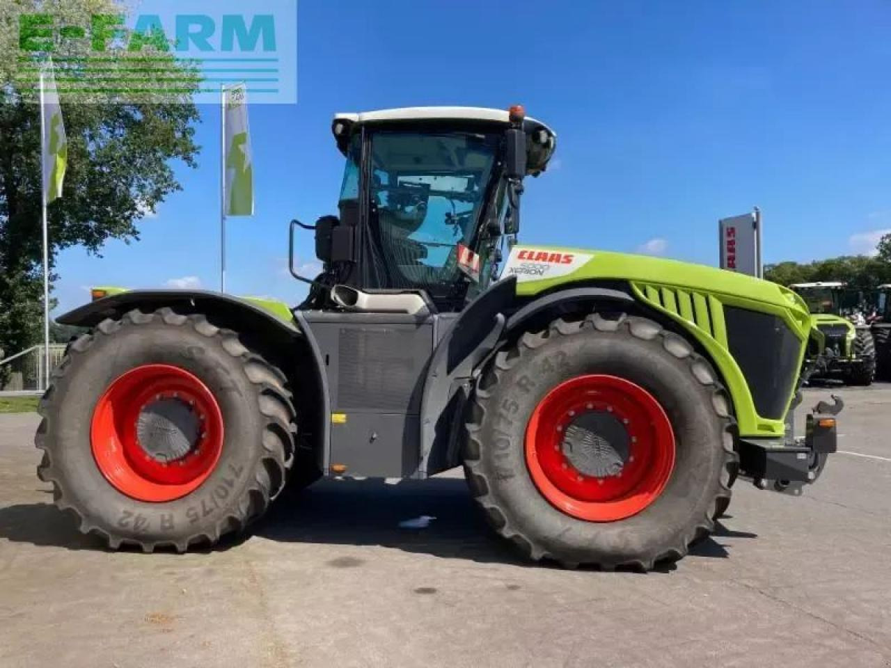 CLAAS xerion 5000 trac vc TRAC VC - Tracteur agricole: photos 4 CLAAS xerion 5000 trac vc TRAC VC - Tracteur agricole: photos 4