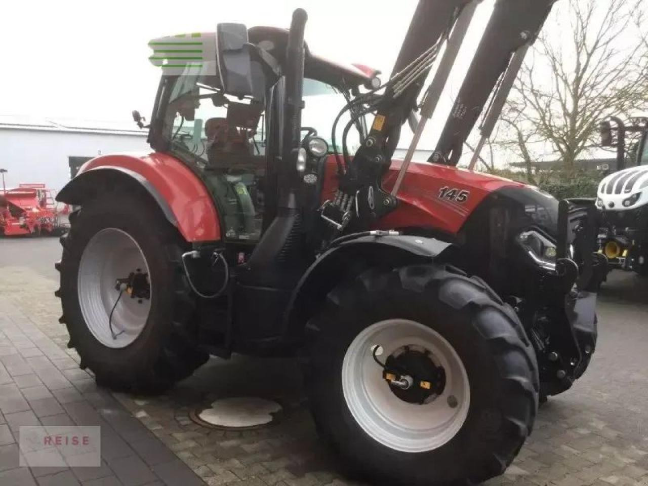 Case-IH maxxum 145 mc ad 8 MC - Tracteur agricole: photos 4 Case-IH maxxum 145 mc ad 8 MC - Tracteur agricole: photos 4
