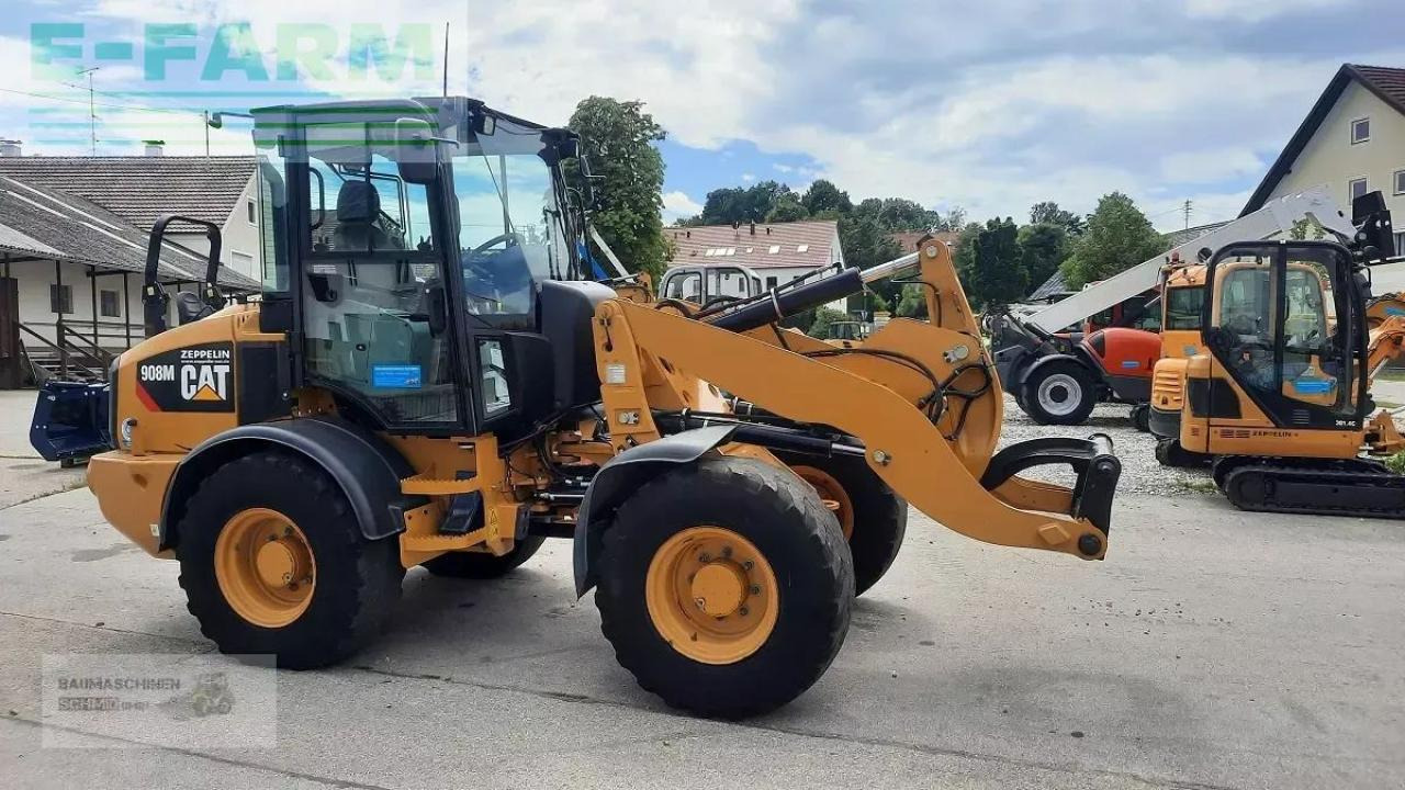 Caterpillar 908m - Mini pelle: photos 3 Caterpillar 908m - Mini pelle: photos 3