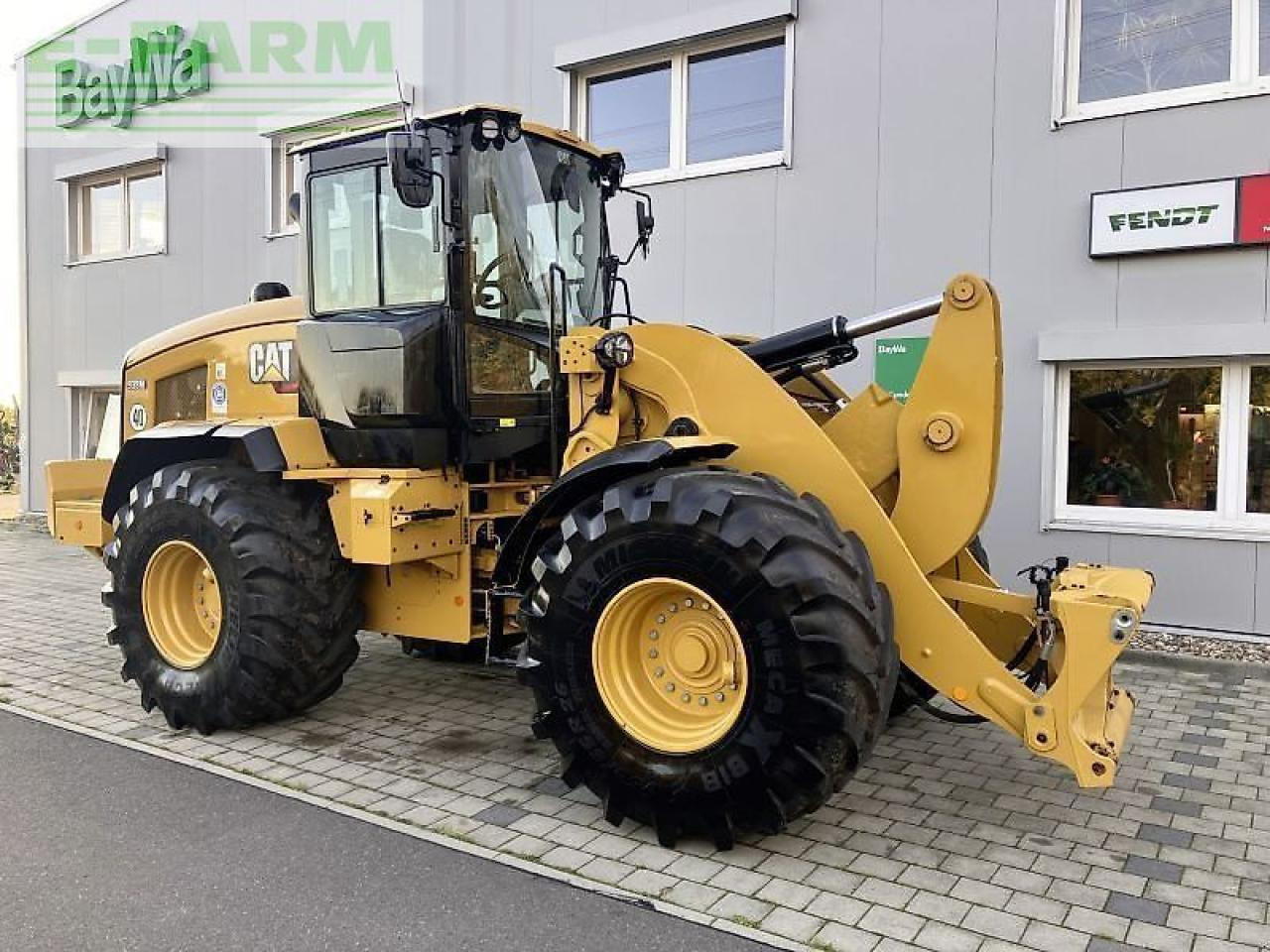 Caterpillar cat 938m - Mini pelle: photos 1 Caterpillar cat 938m - Mini pelle: photos 1