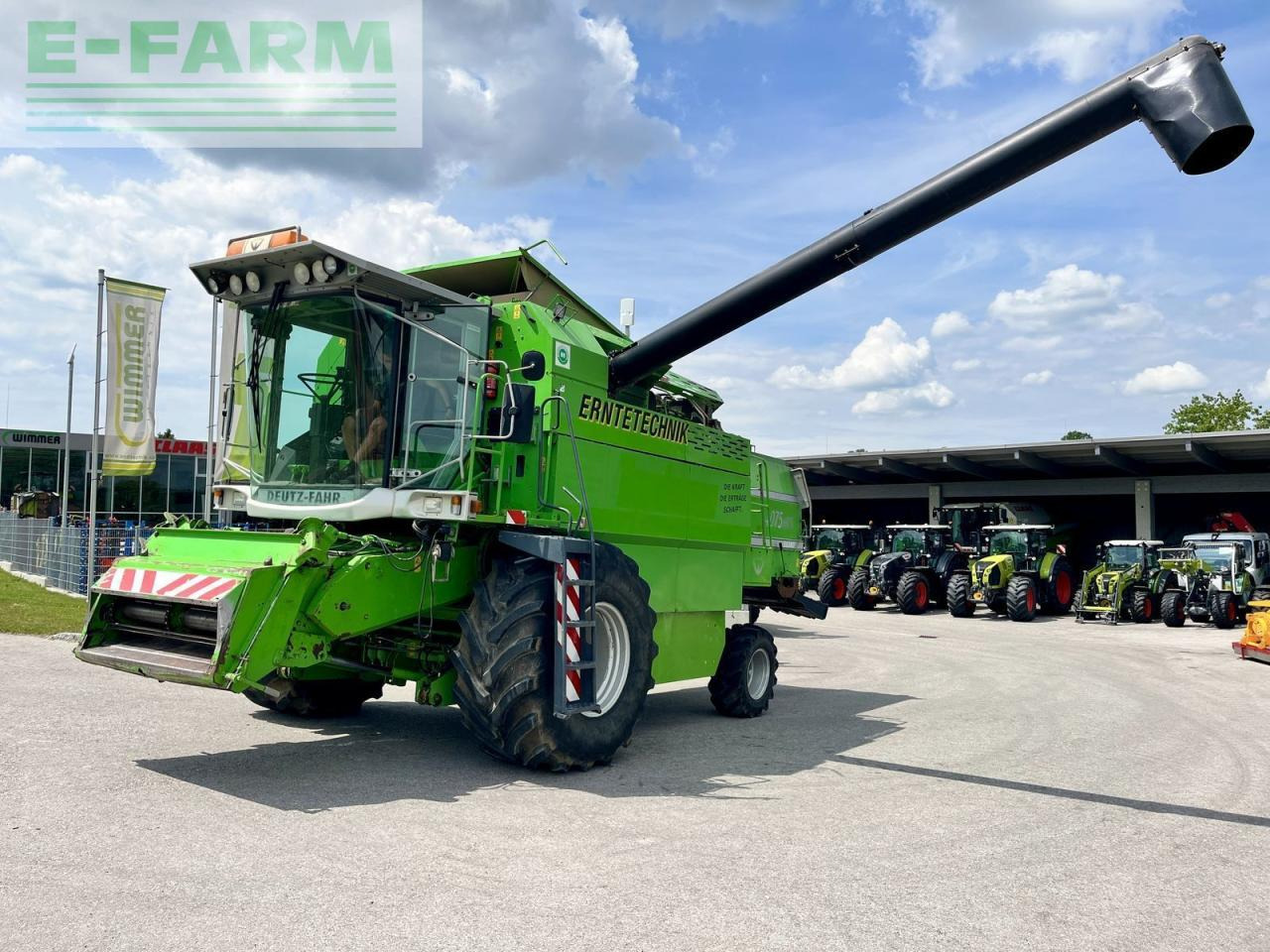 Deutz-Fahr 4075 balance - (gebrauchter deutz fahr 4075) - Moissonneuse-batteuse: photos 1 Deutz-Fahr 4075 balance - (gebrauchter deutz fahr 4075) - Moissonneuse-batteuse: photos 1