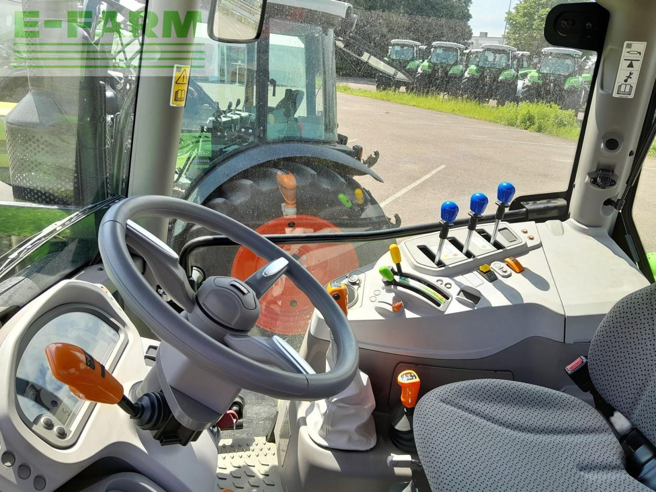 Deutz-Fahr 5075 keyline Keyline - Tracteur agricole: photos 2 Deutz-Fahr 5075 keyline Keyline - Tracteur agricole: photos 2