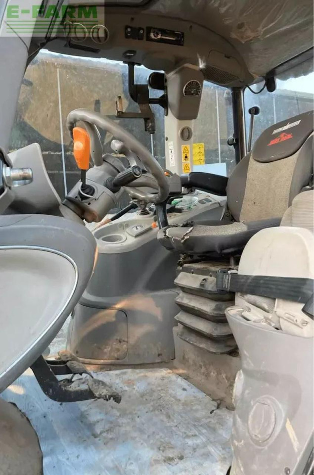 Tracteur agricole Deutz-Fahr 6140.4 ttv TTV: photos 8 Tracteur agricole Deutz-Fahr 6140.4 ttv TTV: photos 8