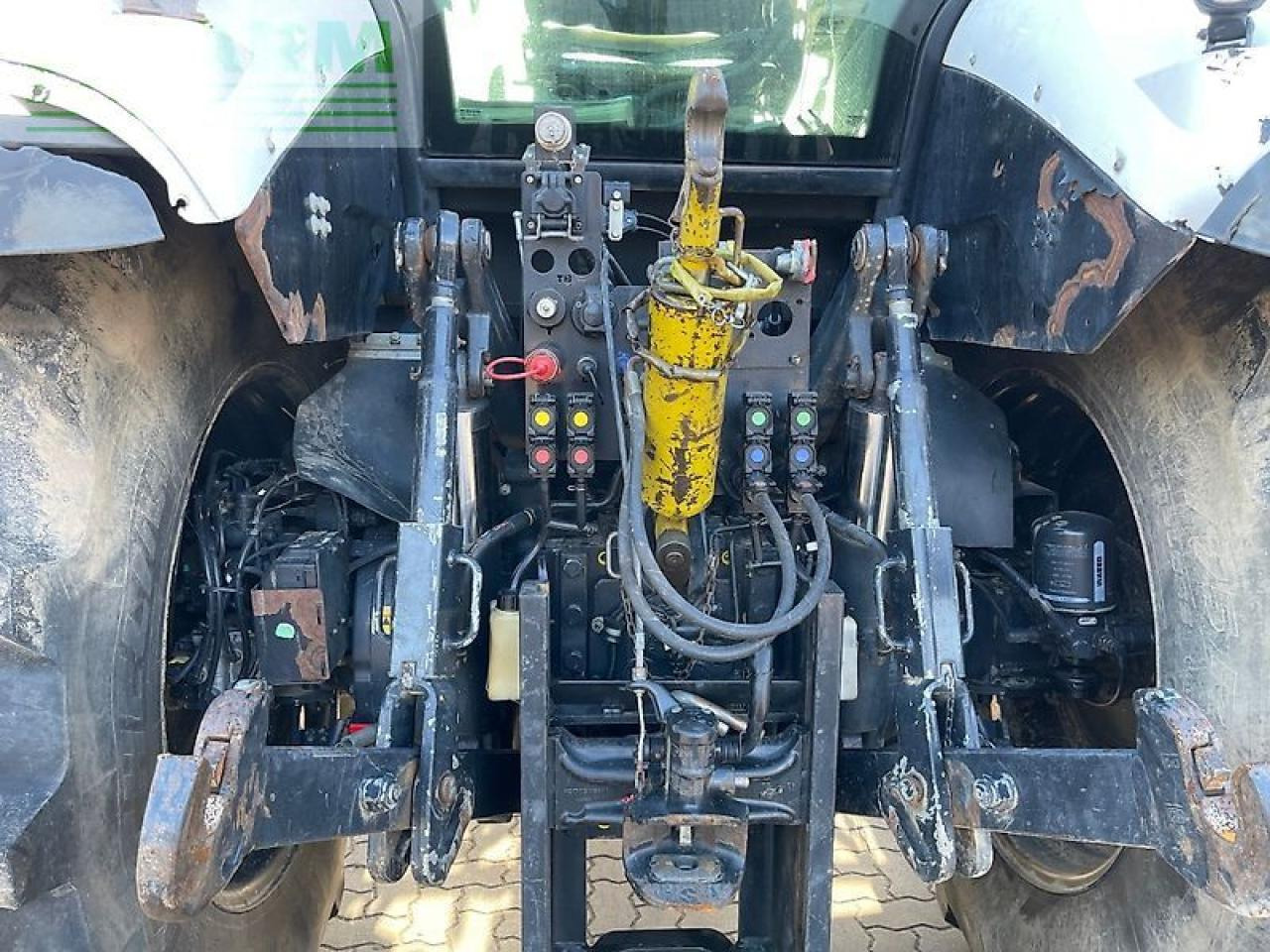 Deutz-Fahr 6215 agrotron ttv - Tracteur agricole: photos 5 Deutz-Fahr 6215 agrotron ttv - Tracteur agricole: photos 5
