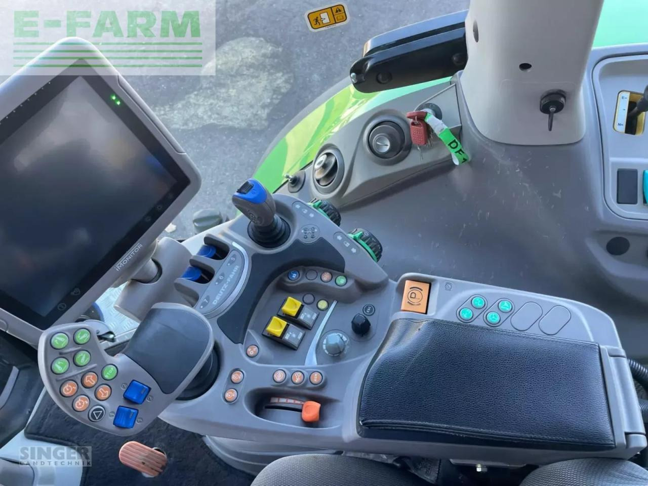 Tracteur agricole Deutz-Fahr 6215 ttv agrotron *neuer motor* TTV: photos 10 Tracteur agricole Deutz-Fahr 6215 ttv agrotron *neuer motor* TTV: photos 10