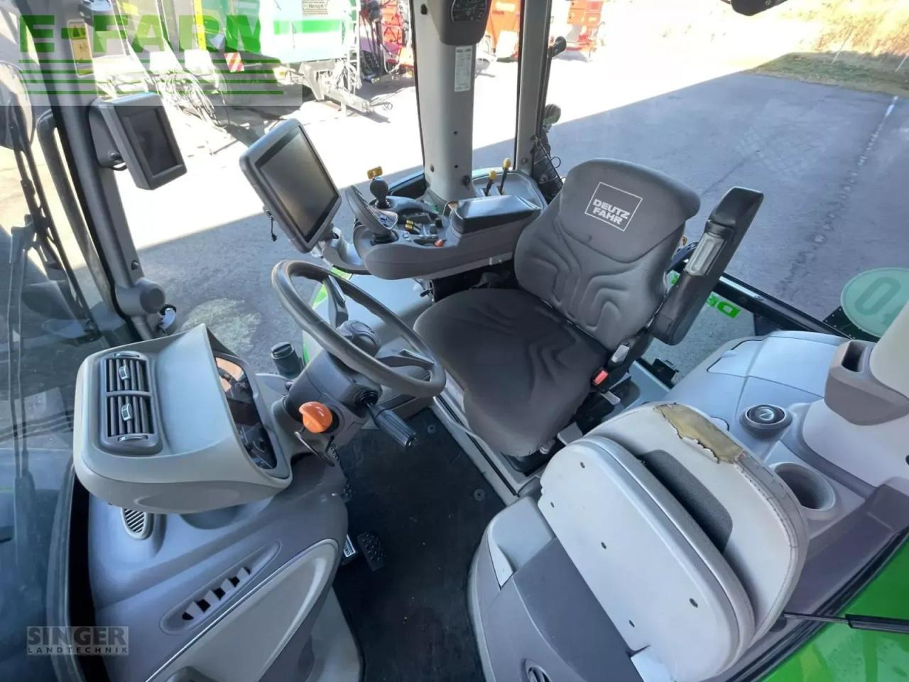 Tracteur agricole Deutz-Fahr 6215 ttv agrotron *neuer motor* TTV: photos 9 Tracteur agricole Deutz-Fahr 6215 ttv agrotron *neuer motor* TTV: photos 9