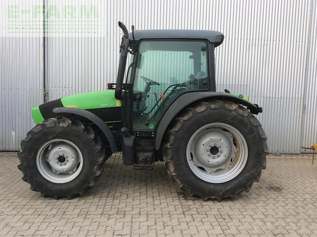 Deutz-Fahr agrofarm 410 - Tracteur agricole: photos 2 Deutz-Fahr agrofarm 410 - Tracteur agricole: photos 2