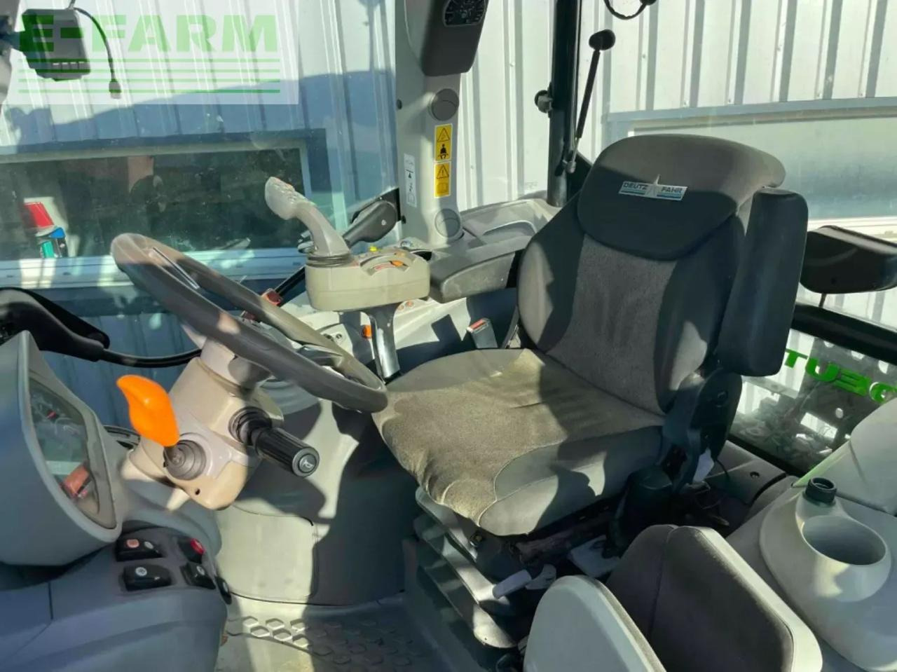 Deutz-Fahr tracteur agricole serie6ttvagrotron 6120 ttv (c) d - Tracteur agricole: photos 4 Deutz-Fahr tracteur agricole serie6ttvagrotron 6120 ttv (c) d - Tracteur agricole: photos 4