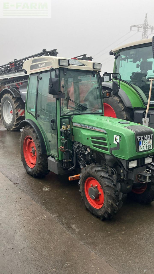 Tracteur agricole Fendt 206 v V: photos 12