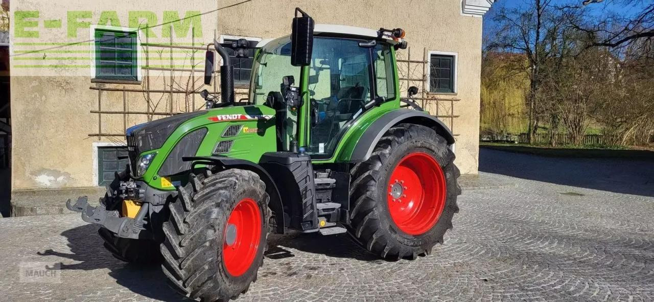Fendt 516 vario profi fendtone Profi - Tracteur agricole: photos 1 Fendt 516 vario profi fendtone Profi - Tracteur agricole: photos 1