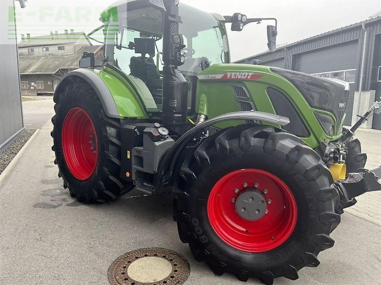 Fendt 718 vario gen6 power + set 1 PowerPlus - Tracteur agricole: photos 4 Fendt 718 vario gen6 power + set 1 PowerPlus - Tracteur agricole: photos 4