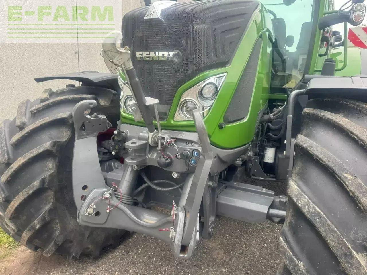 Fendt 724 - Tracteur agricole: photos 3 Fendt 724 - Tracteur agricole: photos 3