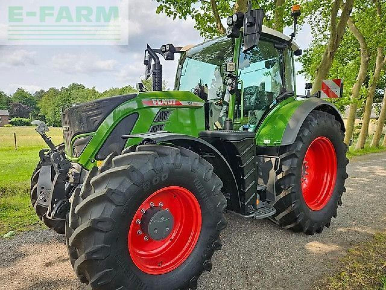 Fendt 724 gen6 nieuw power+, setting 2, 722 720 718 - Tracteur agricole: photos 3 Fendt 724 gen6 nieuw power+, setting 2, 722 720 718 - Tracteur agricole: photos 3