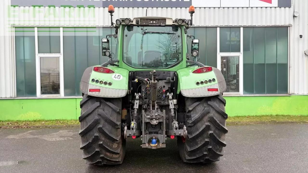Fendt 724 profi + - Tracteur agricole: photos 3 Fendt 724 profi + - Tracteur agricole: photos 3