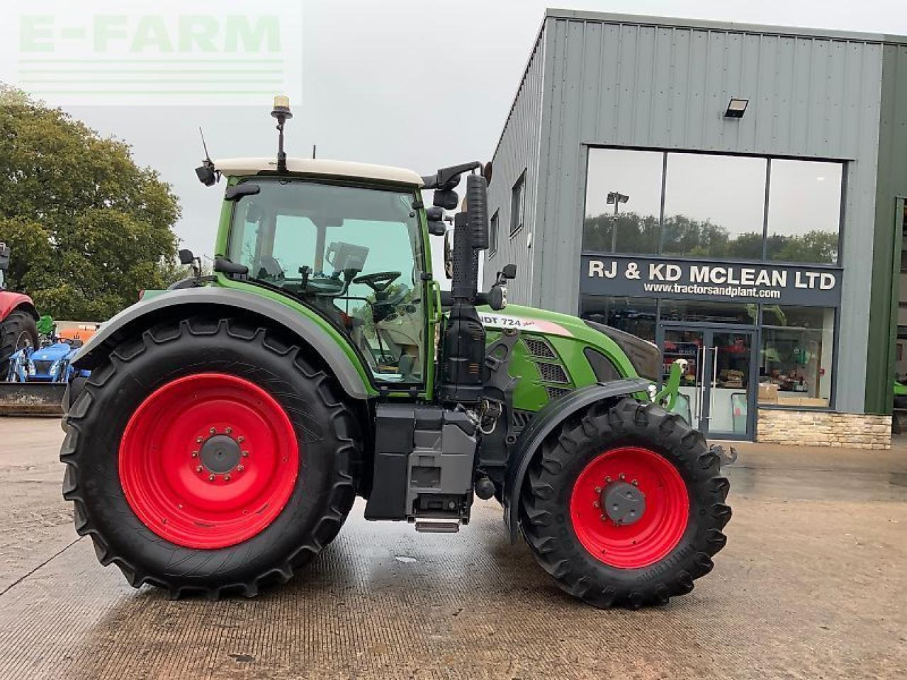 Fendt 724 profi plus tractor (st23447) - Tracteur agricole: photos 1 Fendt 724 profi plus tractor (st23447) - Tracteur agricole: photos 1