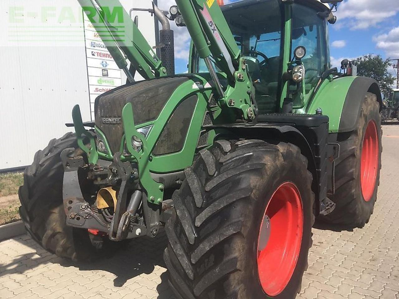 Fendt 724 scr profi plus *fl,fzw* - Tracteur agricole: photos 3 Fendt 724 scr profi plus *fl,fzw* - Tracteur agricole: photos 3