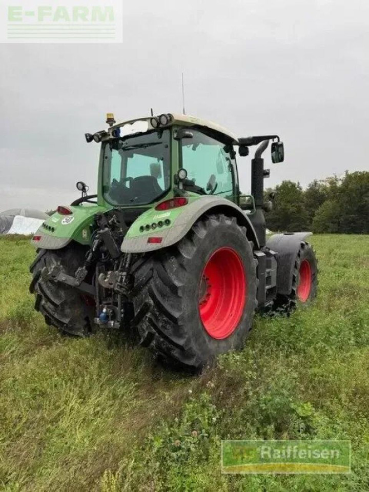 Fendt 724 vario - Tracteur agricole: photos 3 Fendt 724 vario - Tracteur agricole: photos 3