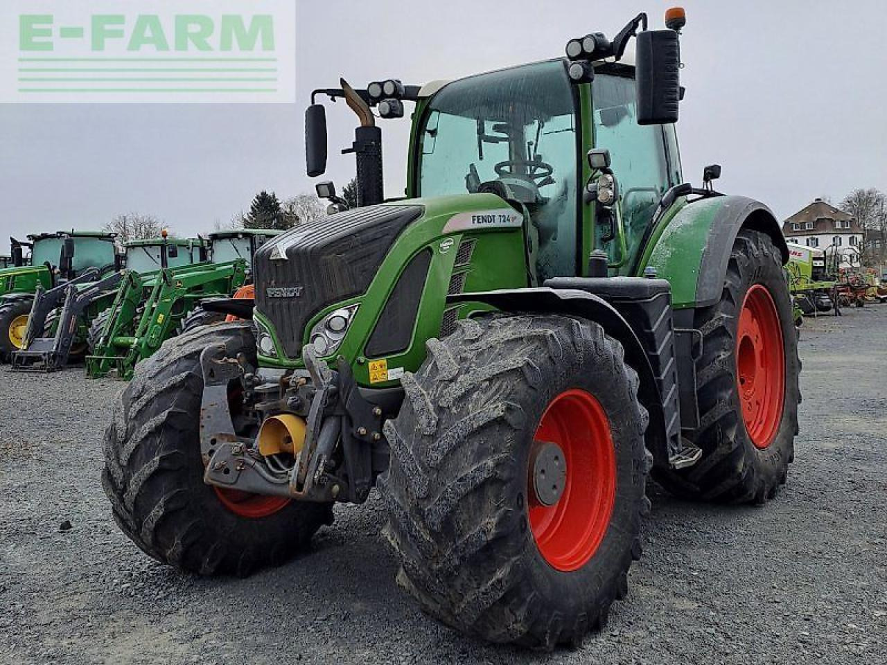 Fendt 724 vario profi Profi - Tracteur agricole: photos 1 Fendt 724 vario profi Profi - Tracteur agricole: photos 1