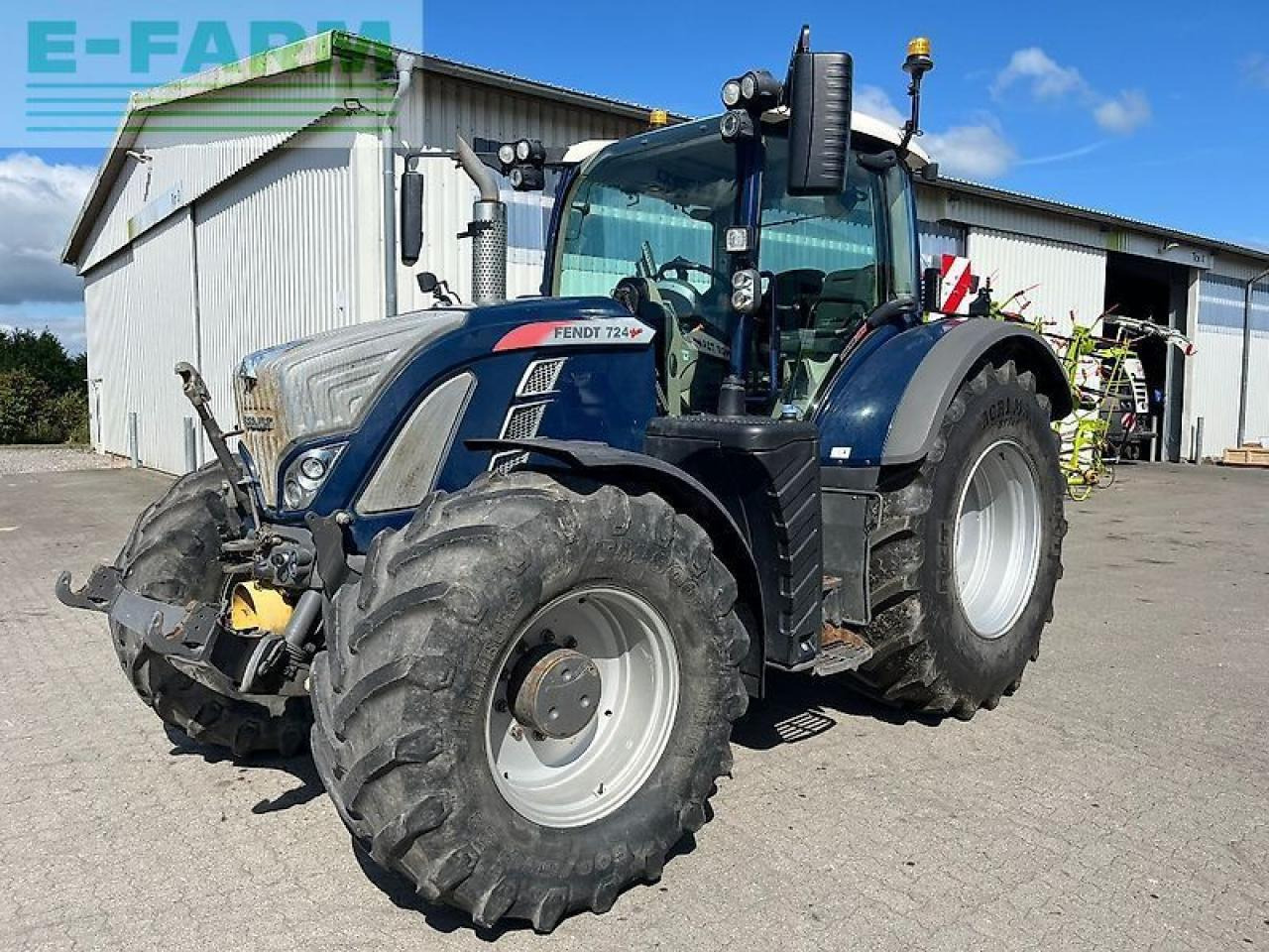 Fendt 724 vario profi-plus ProfiPlus - Tracteur agricole: photos 1 Fendt 724 vario profi-plus ProfiPlus - Tracteur agricole: photos 1