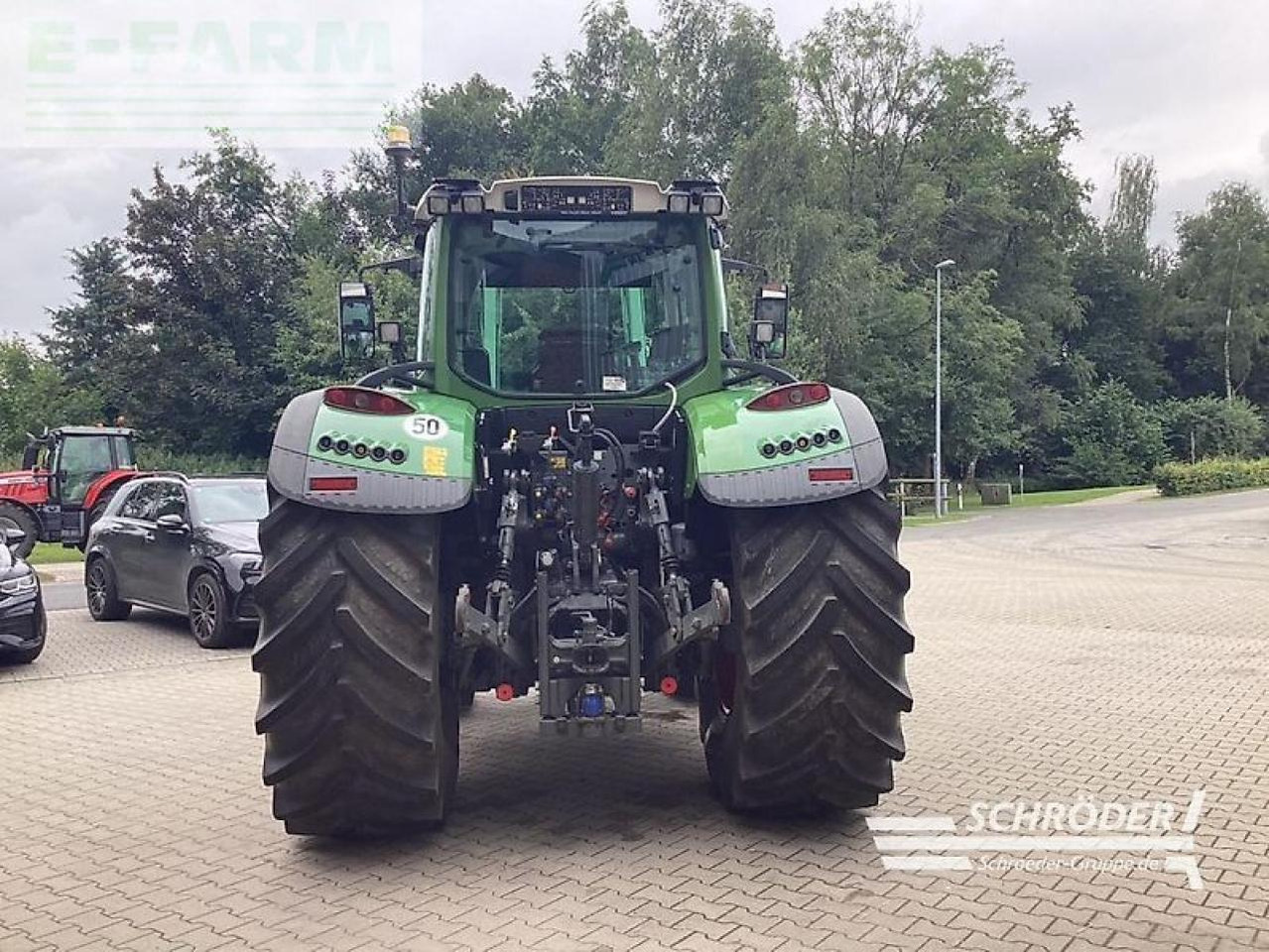 Fendt 724 vario s4 profi plus ProfiPlus - Tracteur agricole: photos 3 Fendt 724 vario s4 profi plus ProfiPlus - Tracteur agricole: photos 3