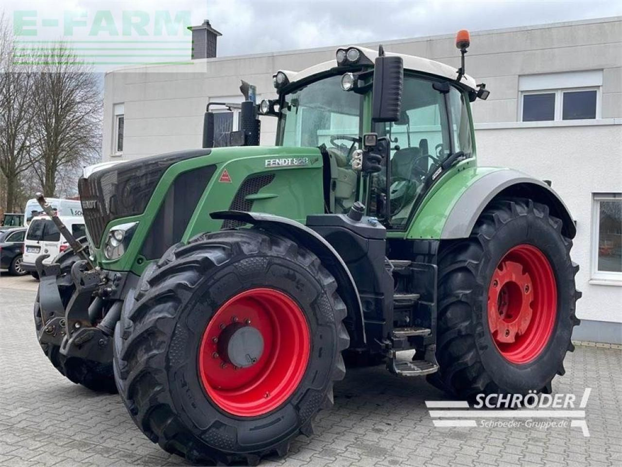 Fendt 828 vario s4 profi Profi - Tracteur agricole: photos 1 Fendt 828 vario s4 profi Profi - Tracteur agricole: photos 1