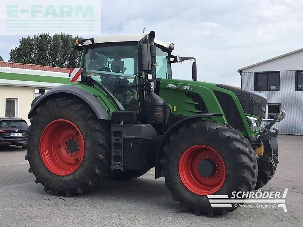 Fendt 828 vario s4 profi plus ProfiPlus - Tracteur agricole: photos 1 Fendt 828 vario s4 profi plus ProfiPlus - Tracteur agricole: photos 1