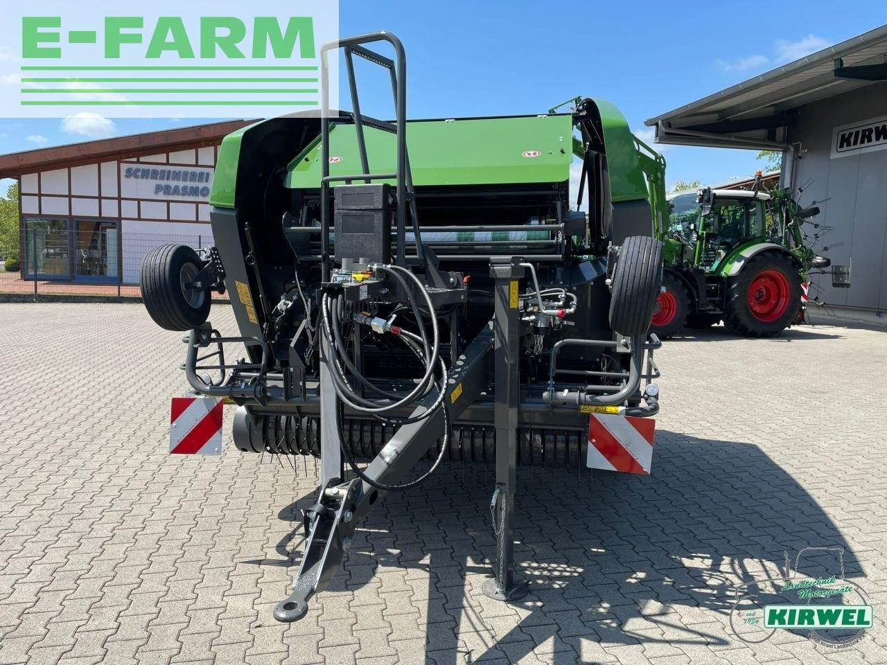 Fendt rotana 130 f - Presse à balles cubiques: photos 2 Fendt rotana 130 f - Presse à balles cubiques: photos 2