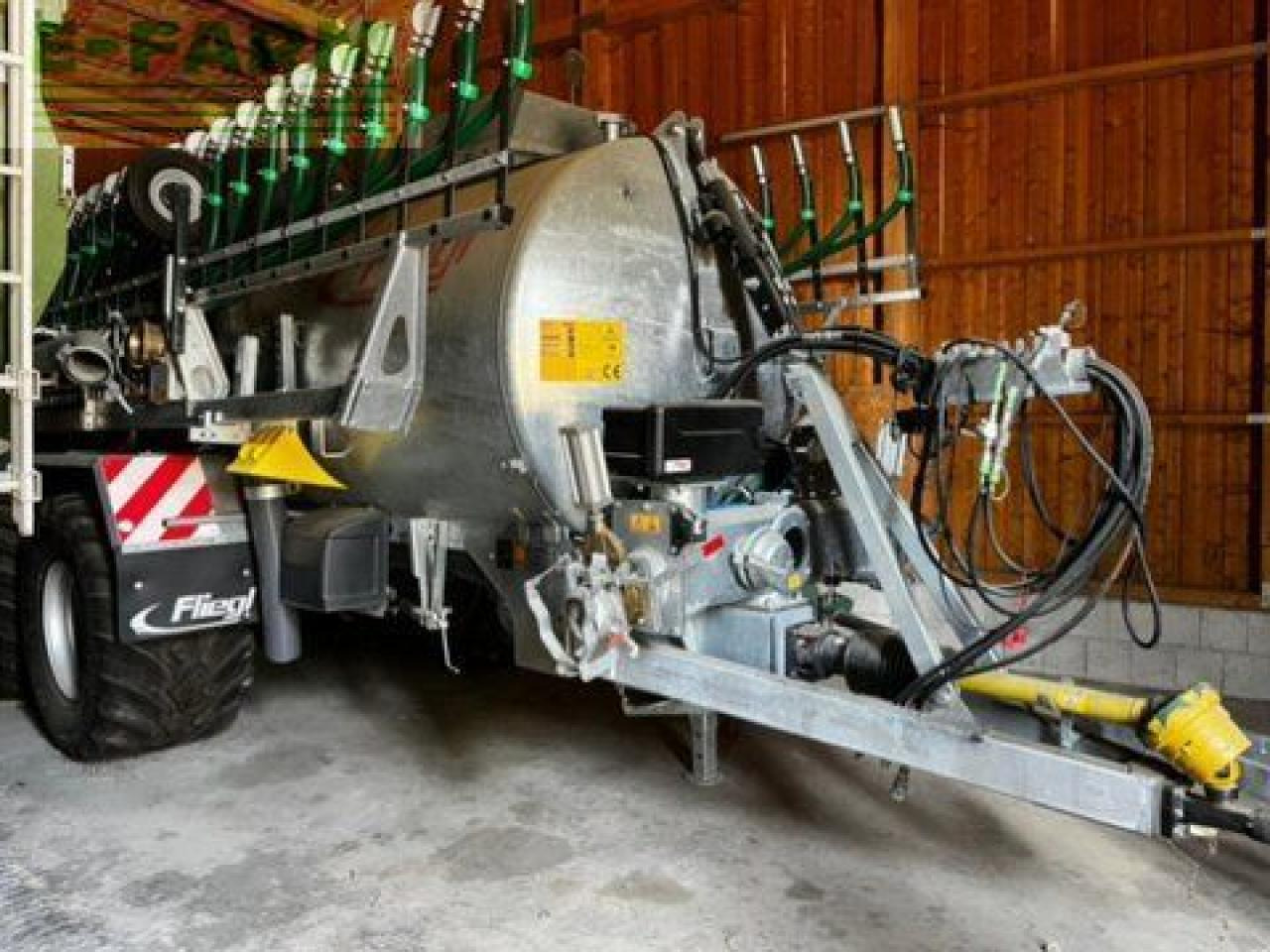 Fliegl pfw 12000 maxx-line - Tonne à lisier: photos 1 Fliegl pfw 12000 maxx-line - Tonne à lisier: photos 1