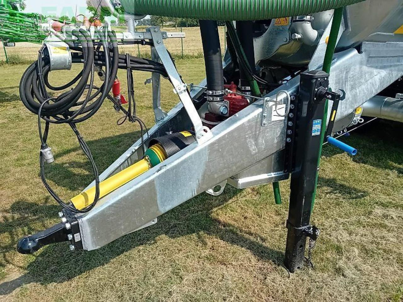 Gebo vt 18.300 - Epandeurs: photos 5 Gebo vt 18.300 - Epandeurs: photos 5