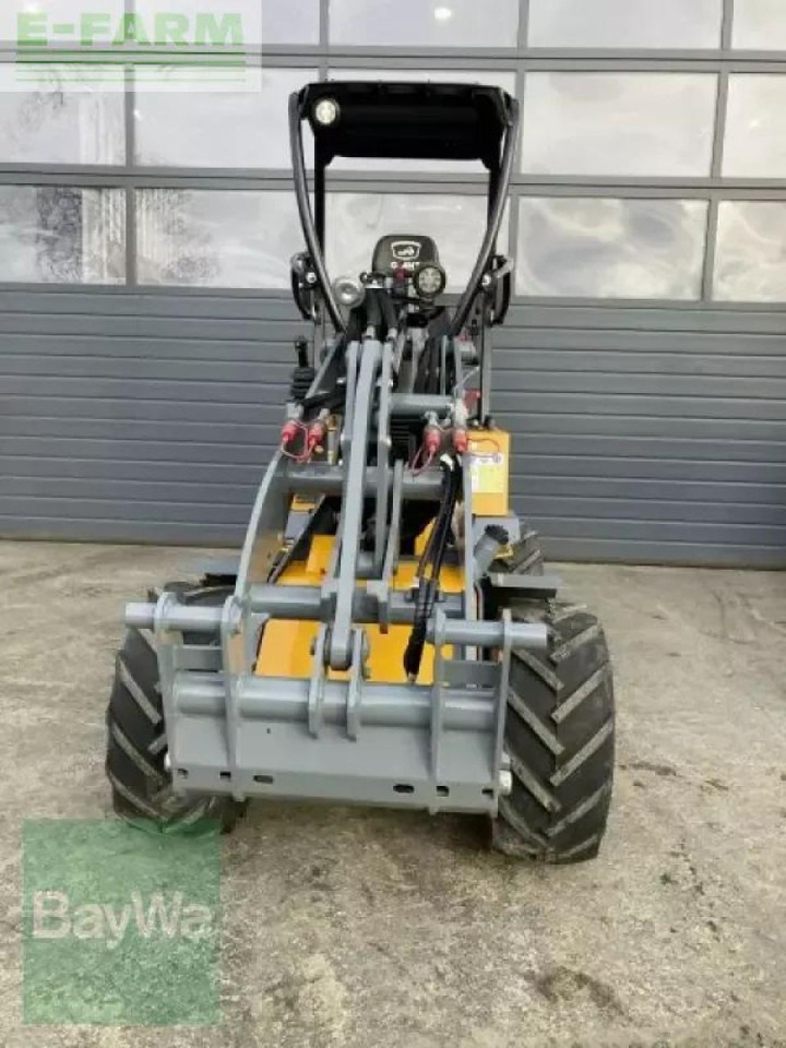 Giant g1200 giant hoflader - Mini pelle: photos 4 Giant g1200 giant hoflader - Mini pelle: photos 4