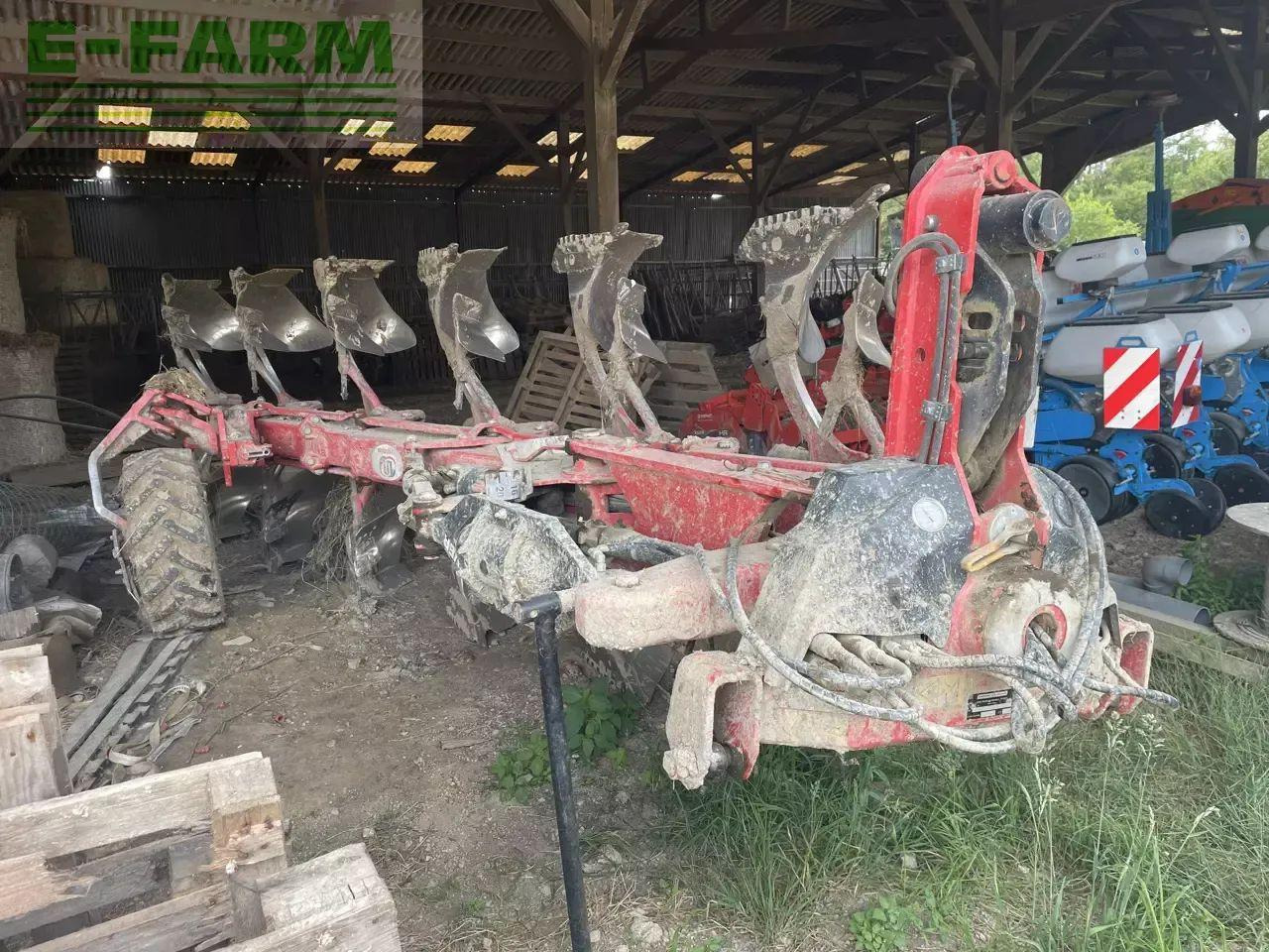 Gregoire Besson rover 70 - Charrue: photos 1 Gregoire Besson rover 70 - Charrue: photos 1