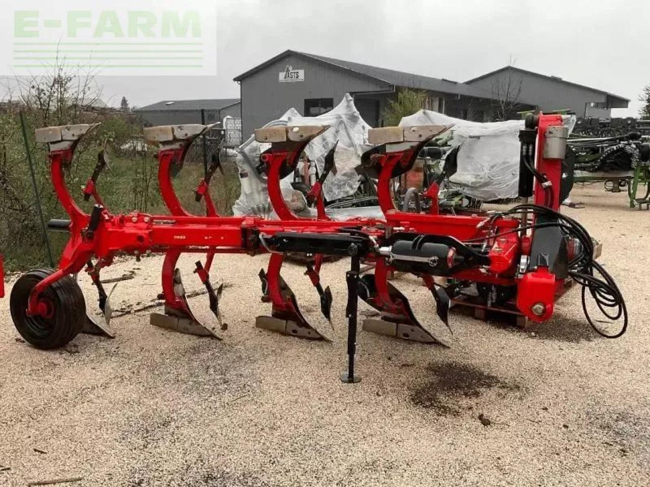 Gregoire Besson rw6 - Charrue: photos 5 Gregoire Besson rw6 - Charrue: photos 5