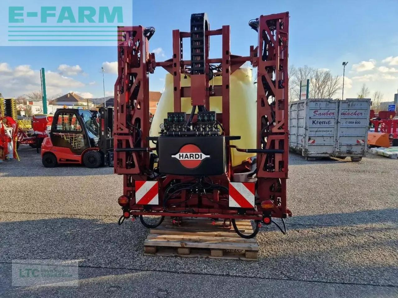 Hardi mega 12 - Pulvérisateur traîné: photos 3 Hardi mega 12 - Pulvérisateur traîné: photos 3