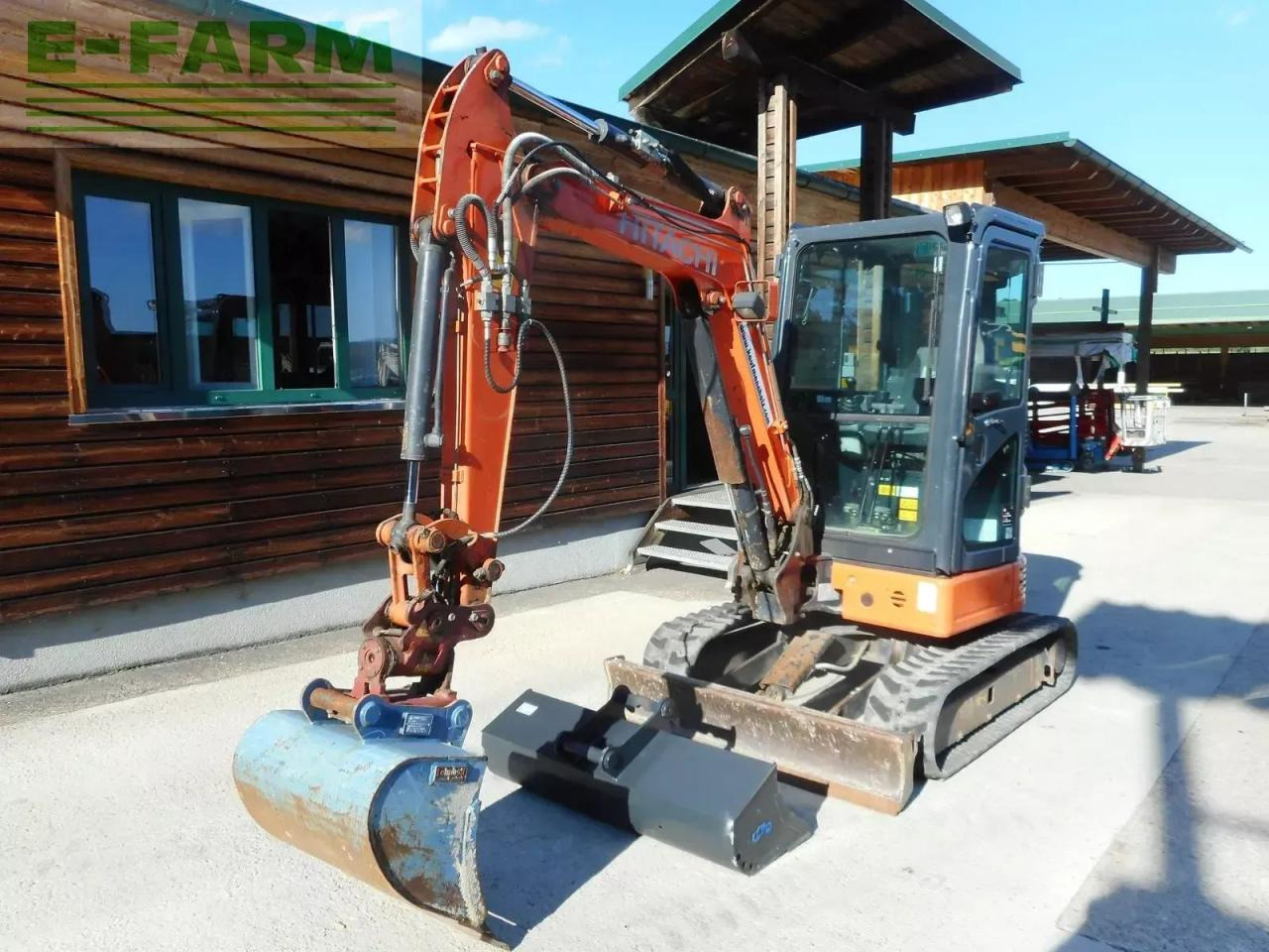 Hitachi zx26u-6 ( 2.740kg ) powertilt - Mini pelle: photos 2 Hitachi zx26u-6 ( 2.740kg ) powertilt - Mini pelle: photos 2