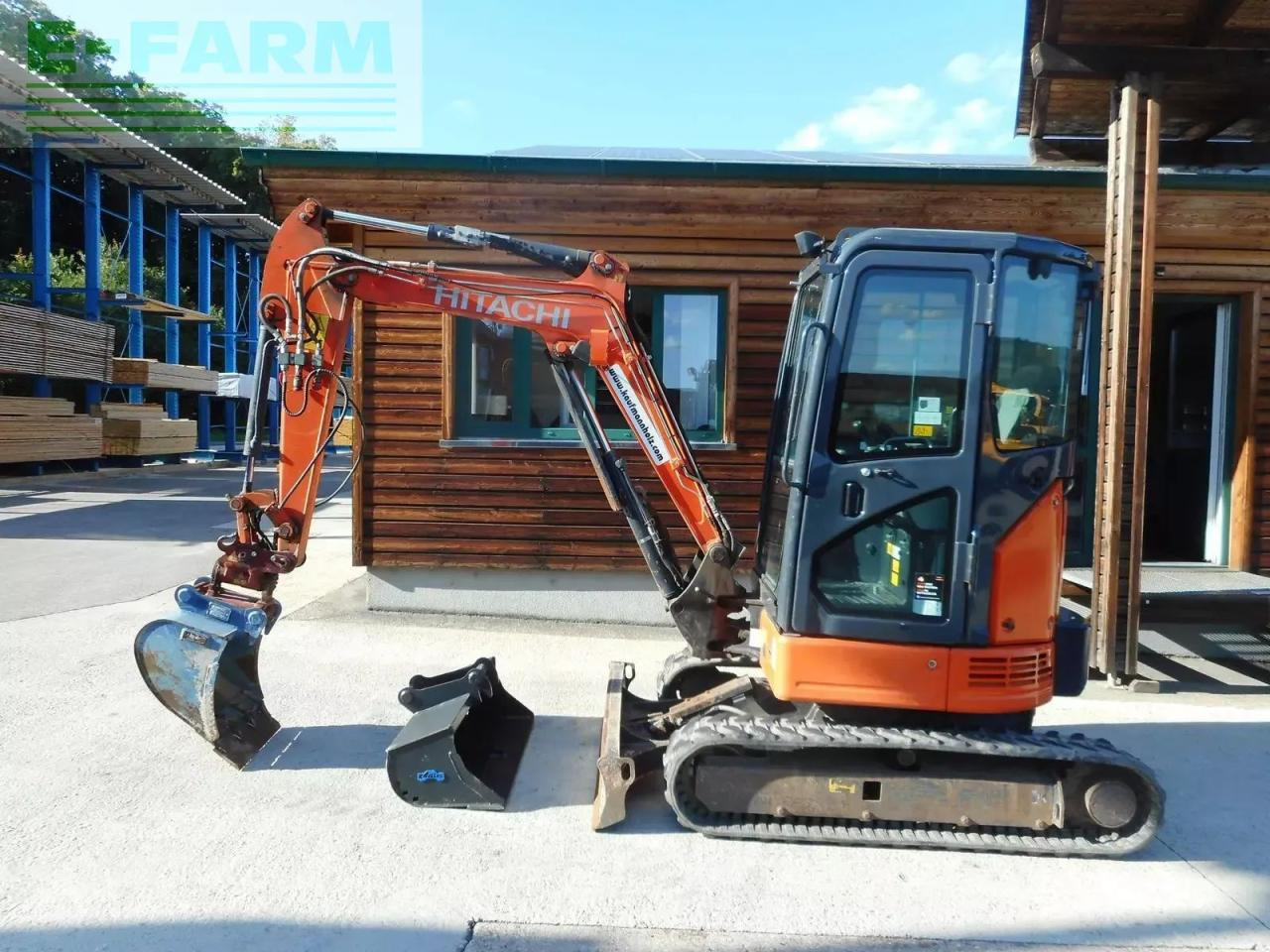 Hitachi zx26u-6 ( 2.740kg ) powertilt - Mini pelle: photos 1 Hitachi zx26u-6 ( 2.740kg ) powertilt - Mini pelle: photos 1