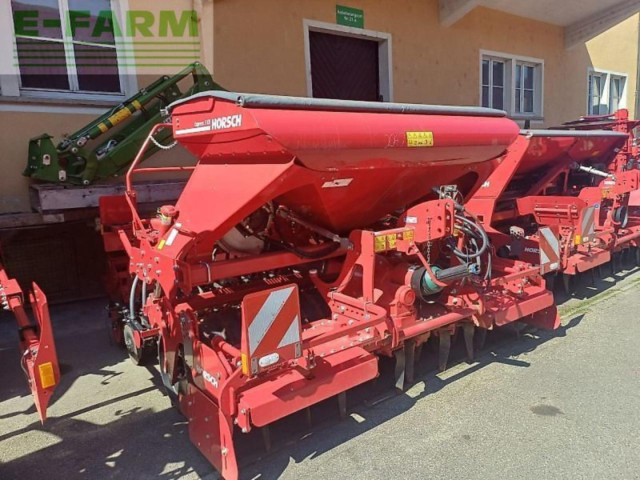 Horsch express 3 kr - Semoir: photos 1 Horsch express 3 kr - Semoir: photos 1